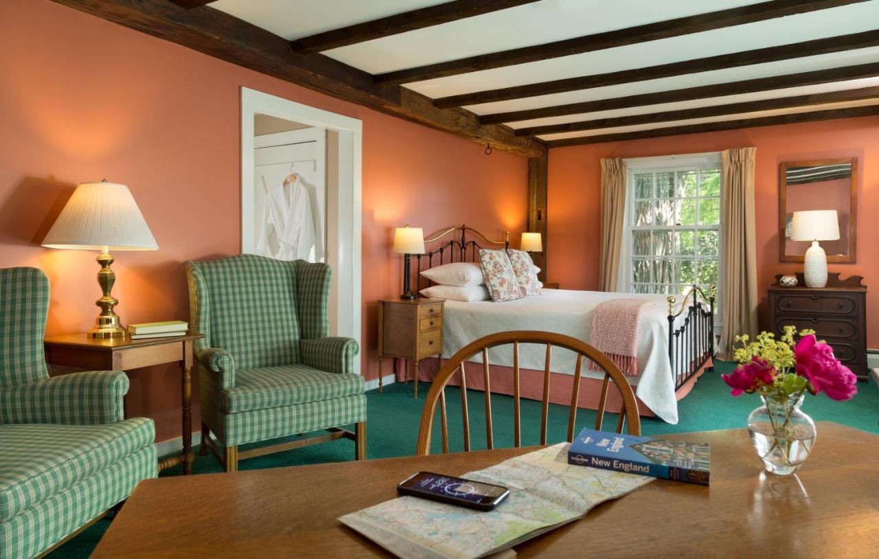Chesterfield Inn Экстерьер фото