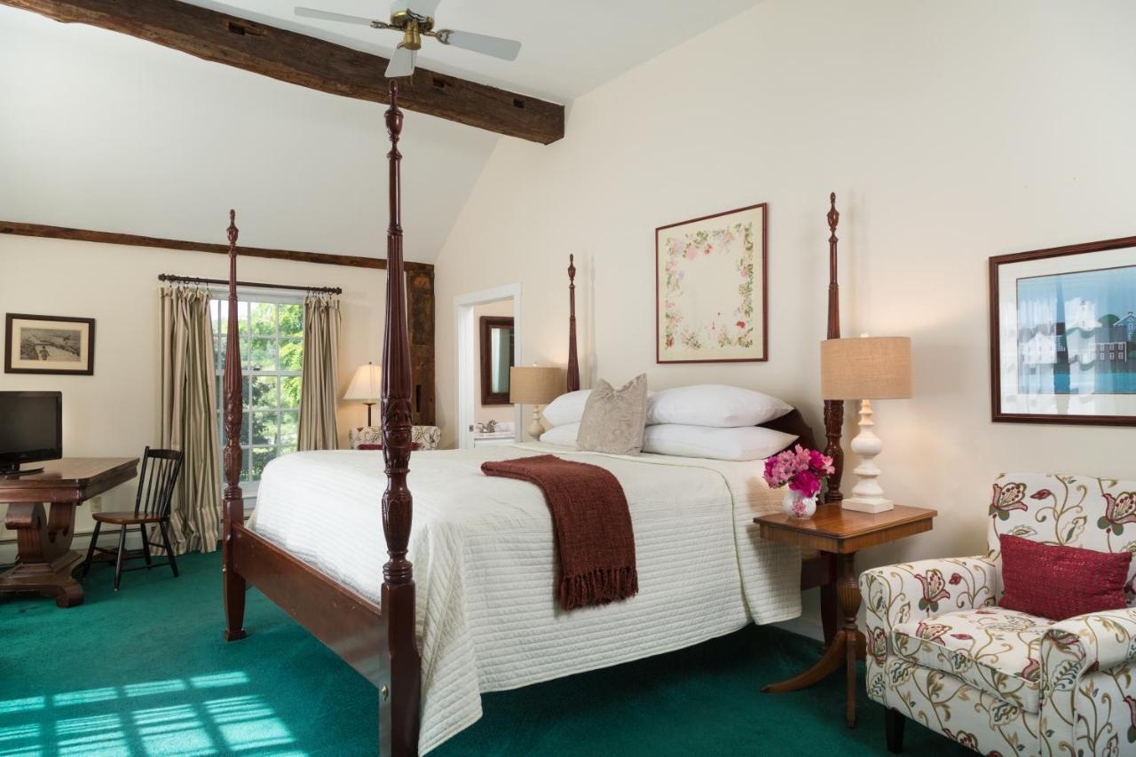 Chesterfield Inn Экстерьер фото